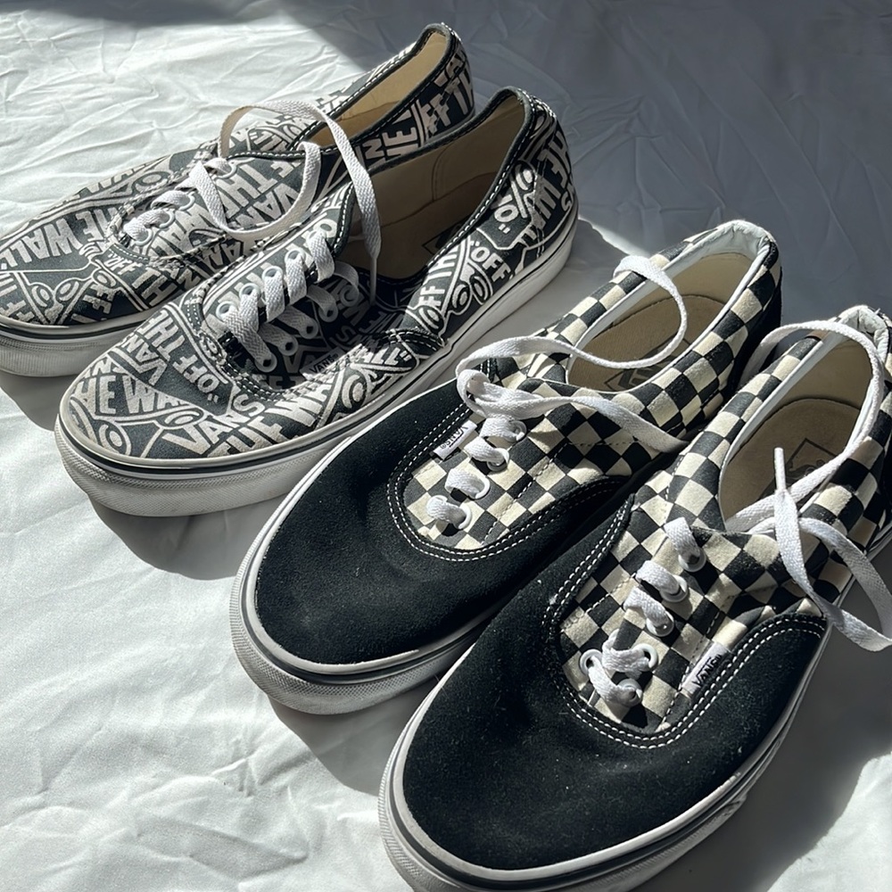 2 Pairs Of VANS M9.5 W11